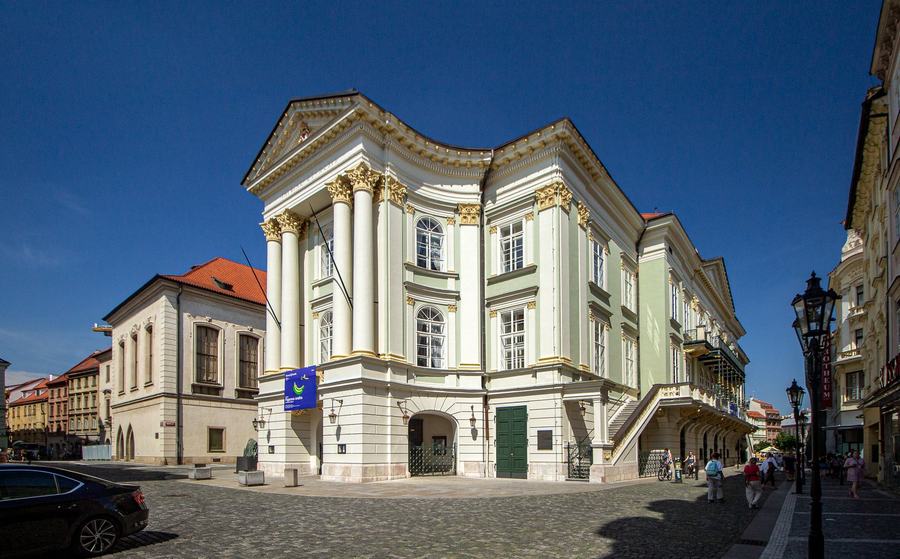 Estates Theatre