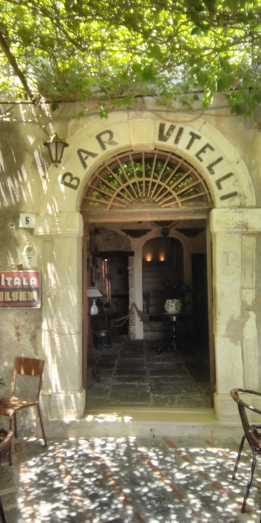 Bar Vitelli