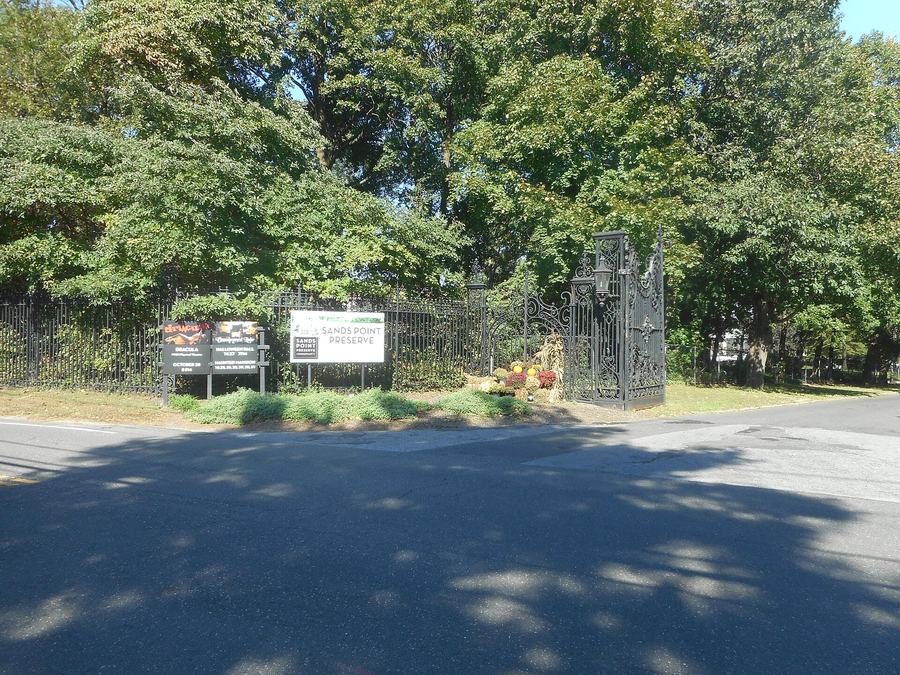 Hempstead House, Sands Point